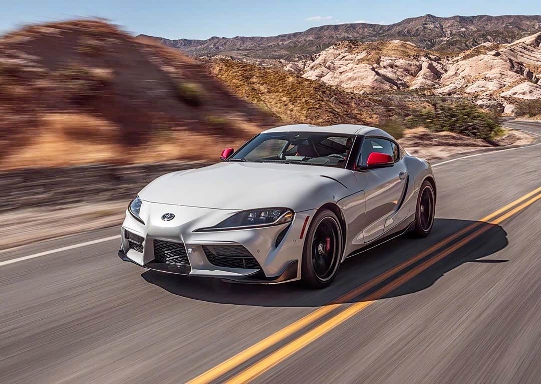 丰田supra,很多人的跑车梦.