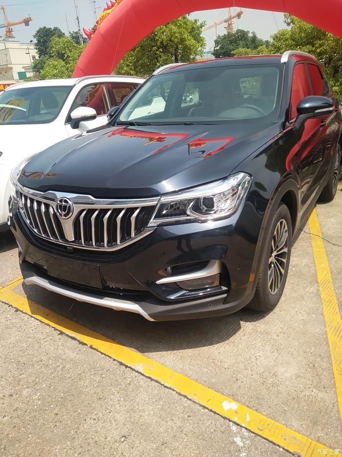 中华v6高颜值黑色也大气