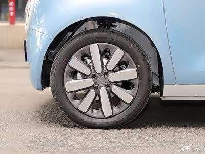 自由穿梭在城市里的美丽精灵-欧拉r1