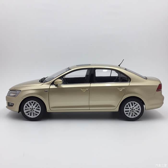 118上海大众新桑塔纳模型