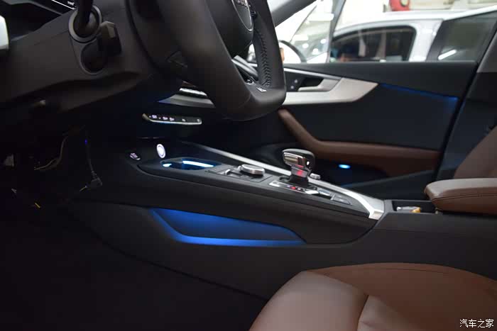 【图】加装32色氛围灯作业_奥迪a4l论坛_汽车之家论坛