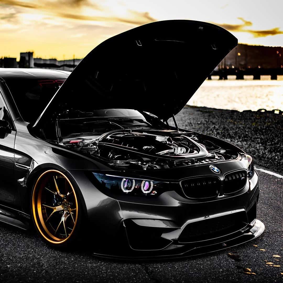 宝马bmw m4黑色诱惑!