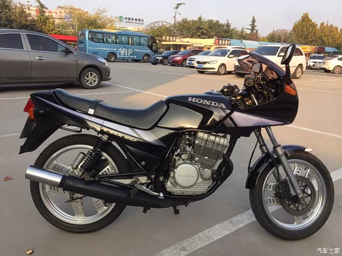 个人收藏第三贴九二年本田cbx125