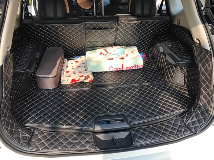 19款奇骏2.5,后备箱那个隔板承重性太差