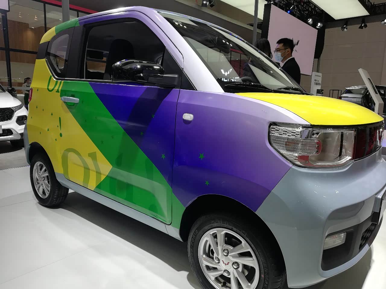 五菱ev城市小精灵,自由行走.