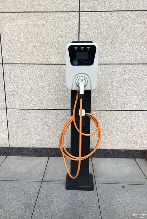 【图】eqc的充电桩设计还是不够精细_奔驰eqc论坛_汽车之家论坛