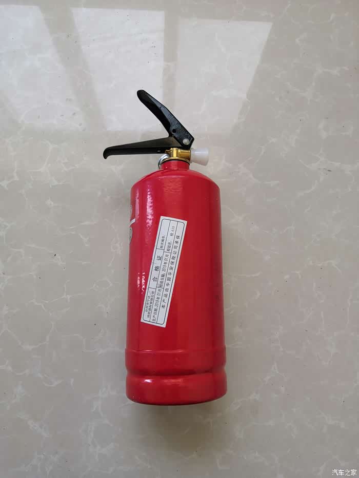家家众测16车用小型灭火器