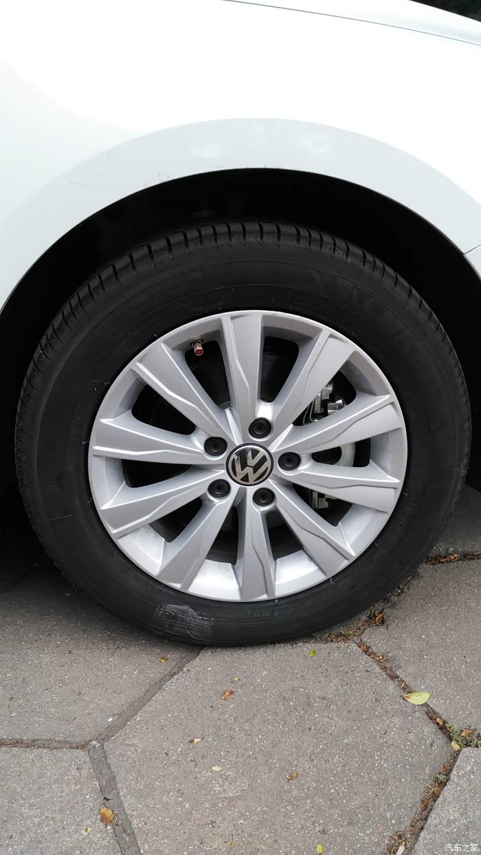 新速腾换米其林215/55r16轮胎