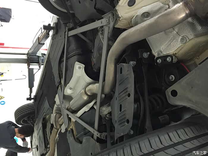 【图】3gt底盘已自带加强连杆_宝马3系gt论坛_汽车之家论坛