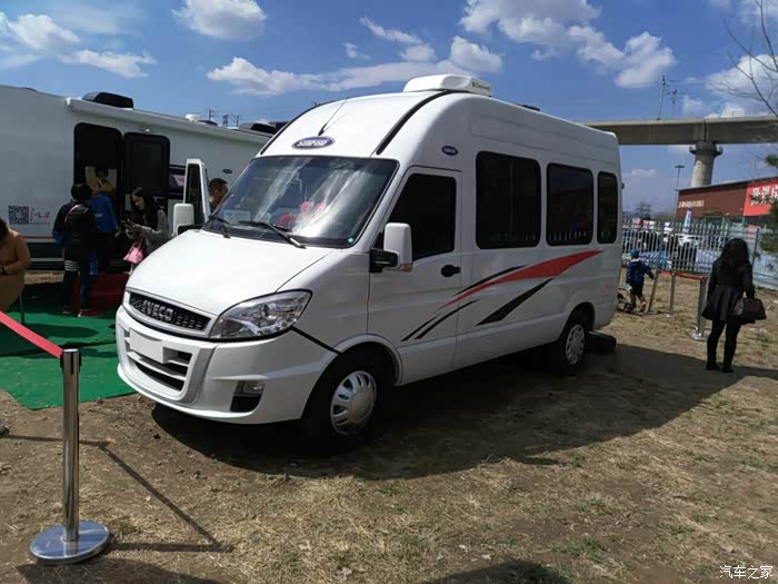 阳春三月北京房车大世界踏青