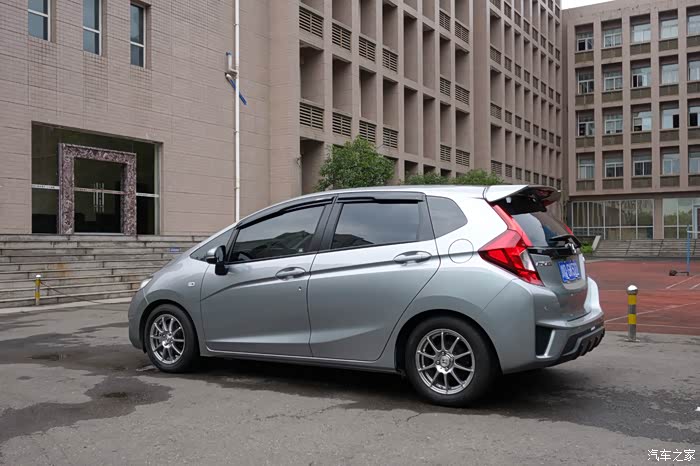 国产最便宜本田汽车gk5mt星光银交作业