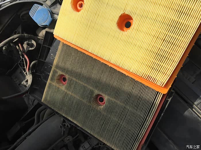 奥迪a3自己动手更换空气滤芯