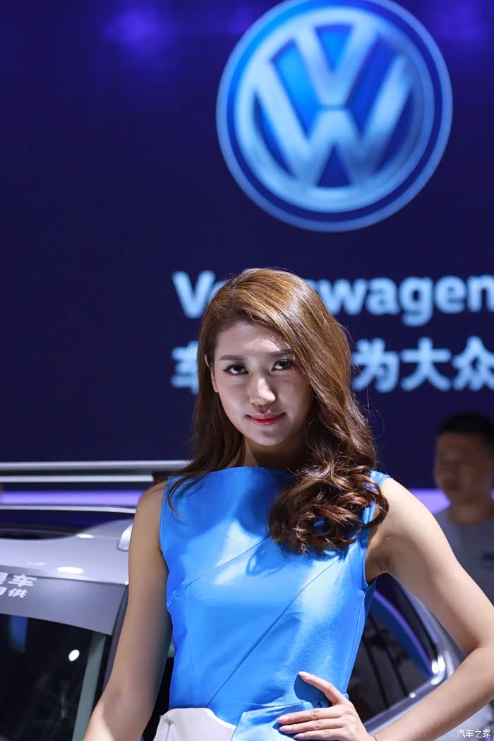大连国际车展美女福利