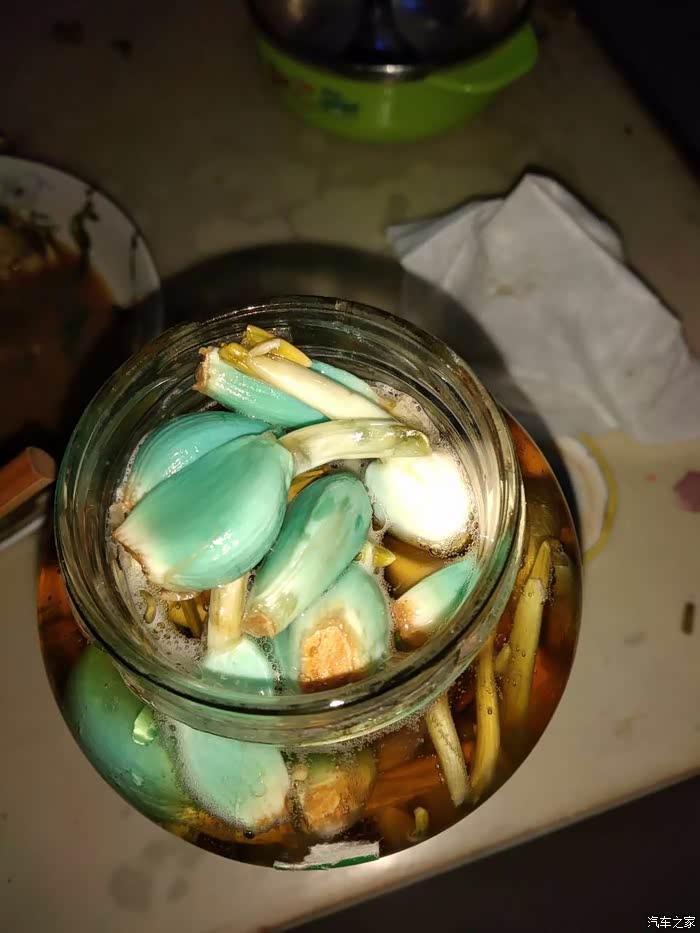 用醋泡蒜瓣 点也辣