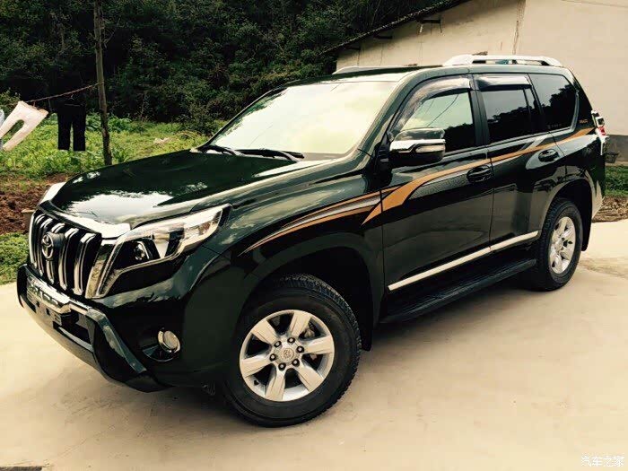 求军绿色霸道图片