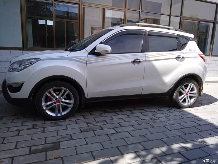 1334 | 回复: 45 长安cs35论坛 纠结选哪个颜色嘛?