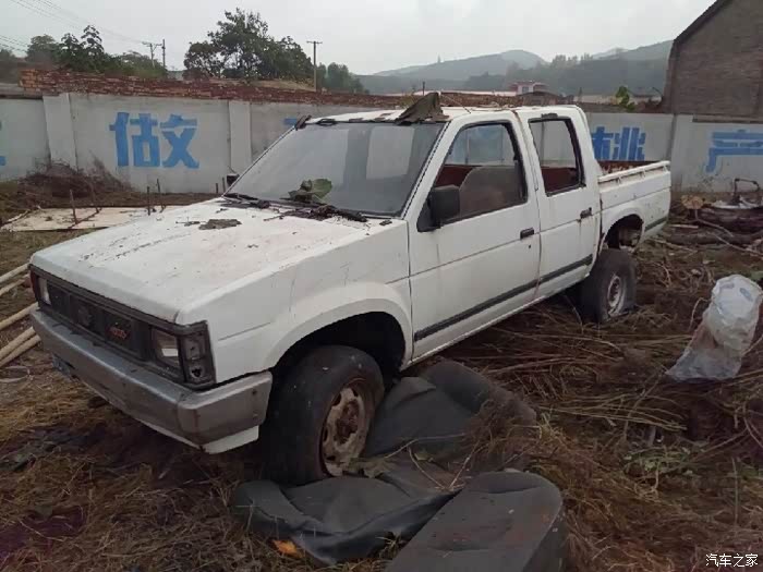 日产尼桑d21老皮卡