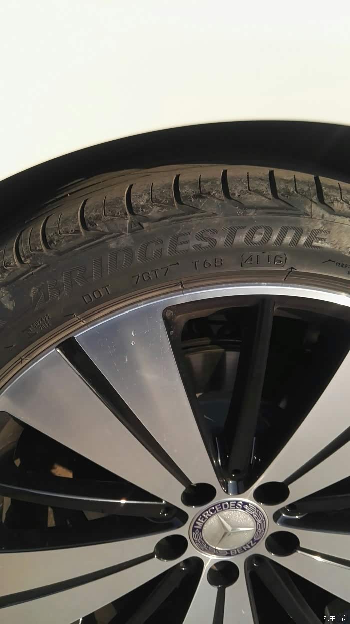 【图】老司机,你们车轮胎是什么牌子_奔驰cla论坛_汽车之家论坛