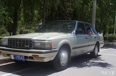 皇冠ms122,儿子当车模