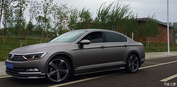 b8新疆迈腾小伙的折腾之路流沙金改战斗灰