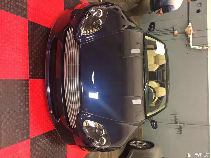 二手车行见到的老马丁.