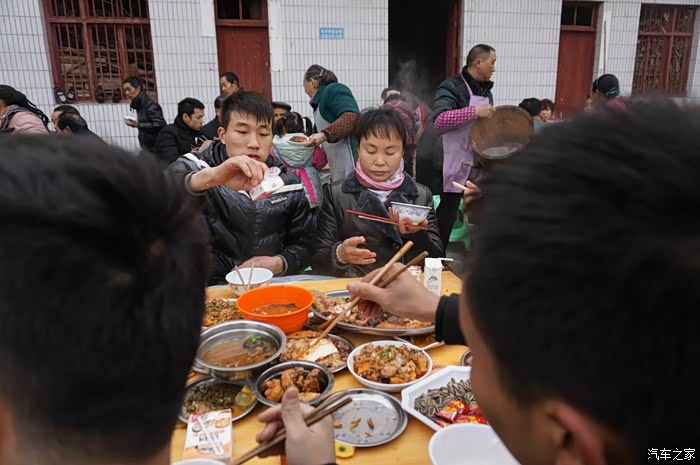 【广安婚车队活动报道】第一次参加这样的婚礼!