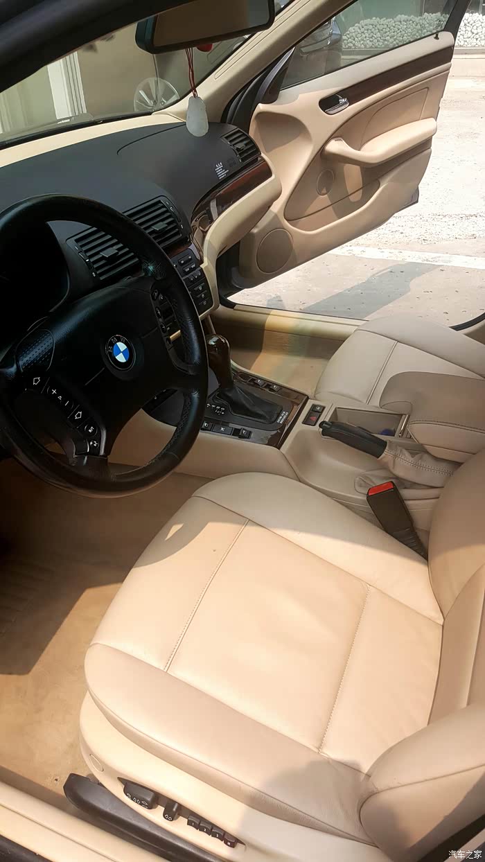 收辆e46做内饰翻新接下来折腾改色了