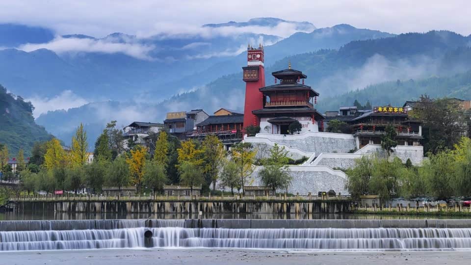 水磨古镇还是"西羌文化名镇",在古镇中也保留有一部分历史遗迹