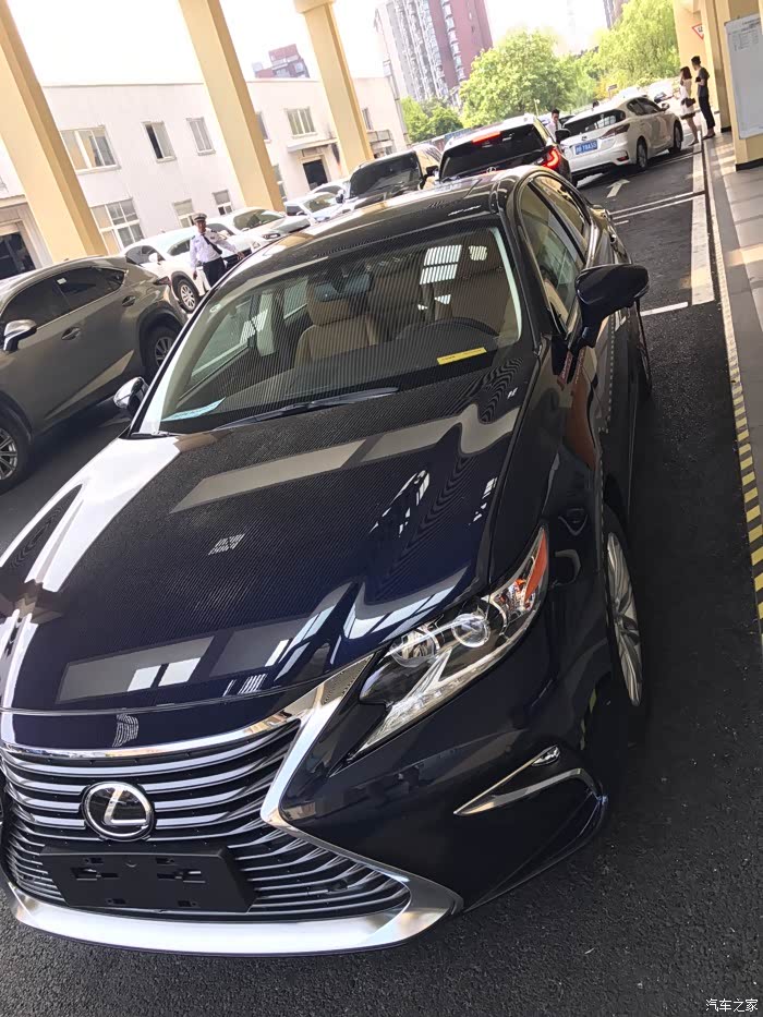 es宝蓝色谁有图片