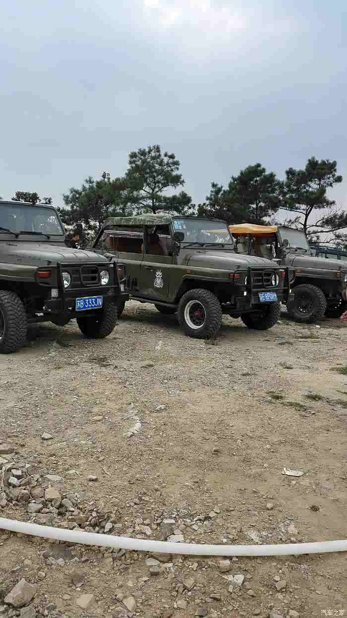 【图】三个人两天的功劳边设计边打造的铁皮顶棚_bj212论坛_汽车之家