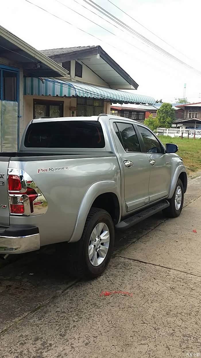 泰国丰田hilux多图慎点不断更新中