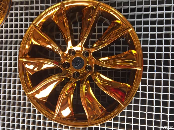 fx35电镀金轮毂版主求饶小弟刚上路