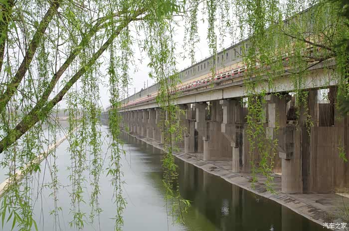 渠村大闸建于上世纪六十年代,这在当时来说也是一项比较宏大的工程