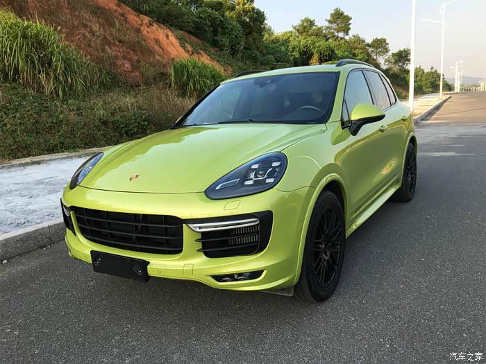 2015款卡宴gts橄榄石绿提车作业