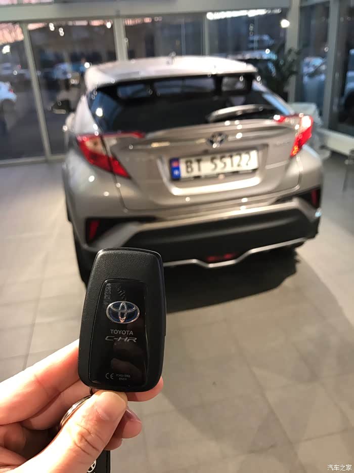 【图】周六预约了去试驾chr_丰田c-hr(海外)论坛_汽车之家论坛