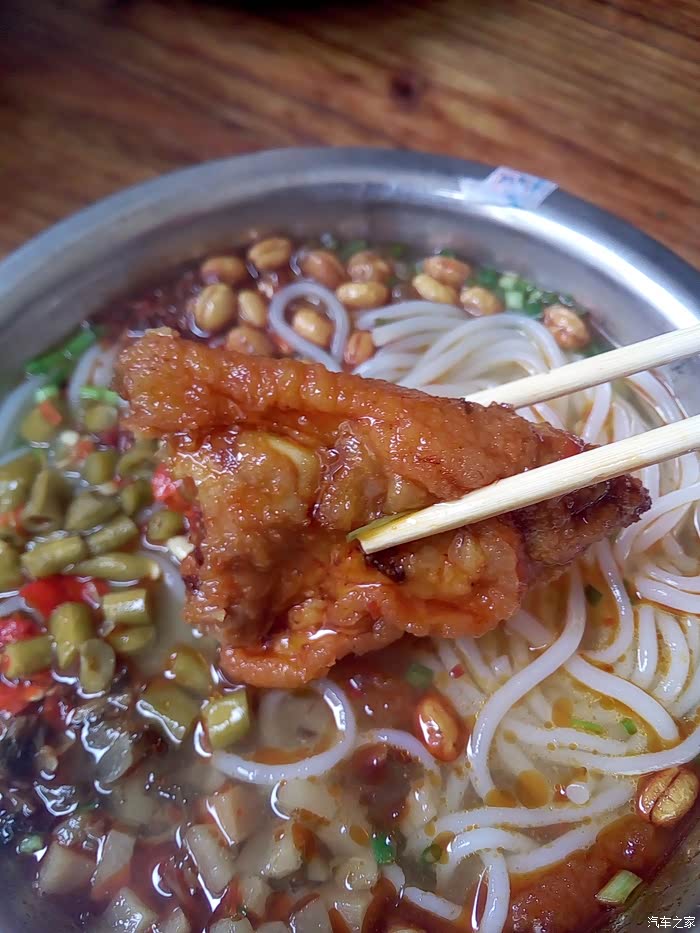 【舌尖上的柳州】寻一碗地道的猪脚粉