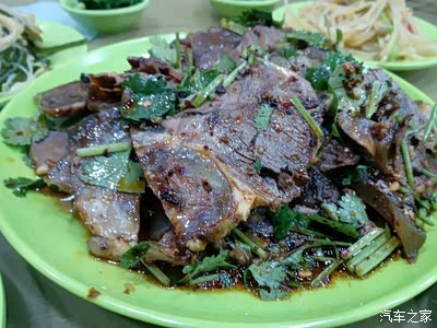 赏最美秋色 品金城美食