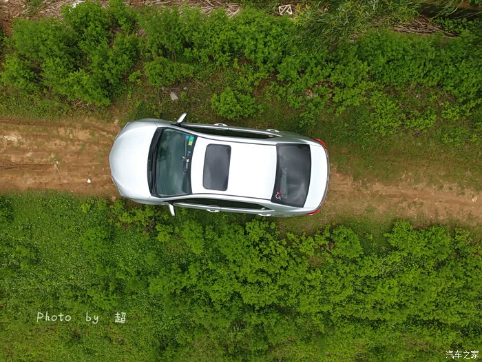 【图】大将精灵4无人机航拍卡罗拉_卡罗拉论坛_汽车之家论坛