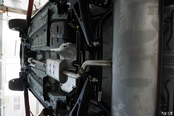 【图】5x底盘的一些细节._瑞虎5x论坛_汽车之家论坛