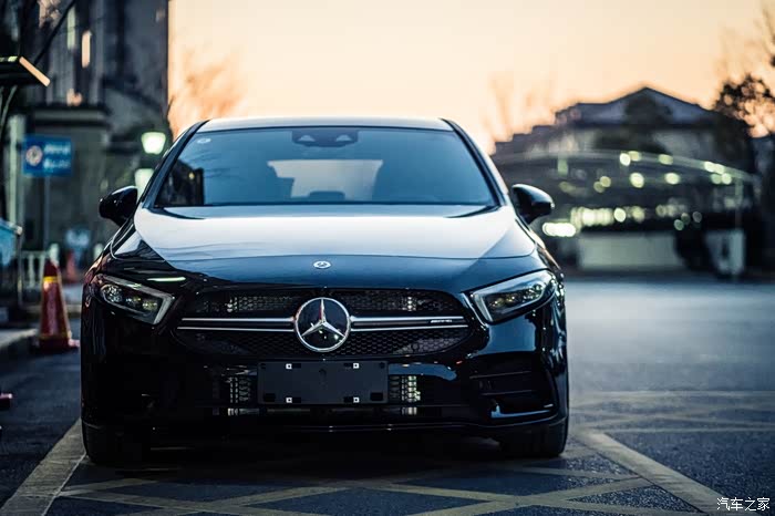 【图】奔驰a35两厢小钢炮提车笔记_奔驰amg论坛_汽车之家论坛