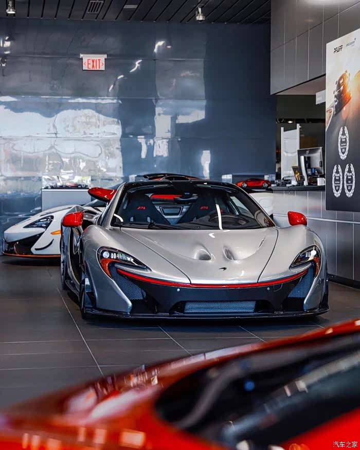 这台迈凯伦p1的配色可还行?