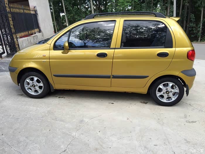 求助08年乐驰0.8自动挡油表不动了,总在中间卡着