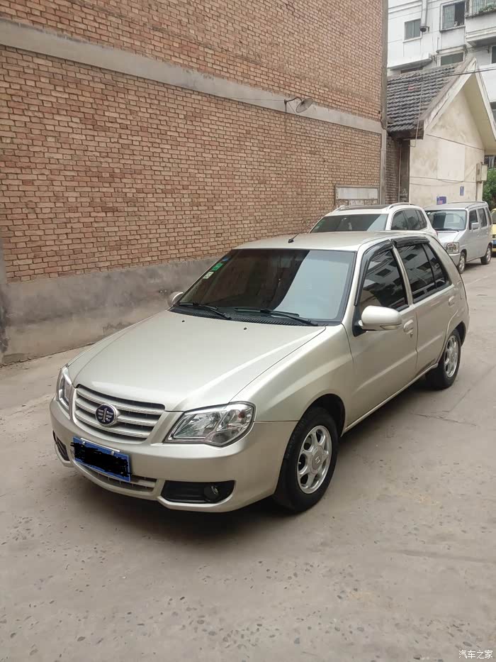 13年10月的夏利n3想出手了