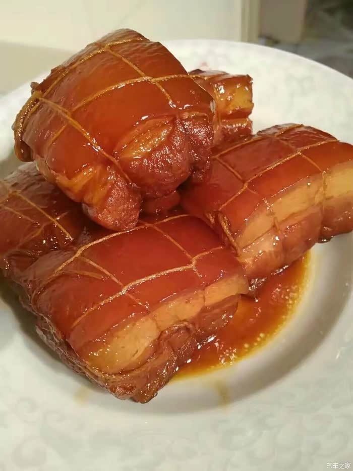 过年大菜东坡肉耗时9小时非常完美