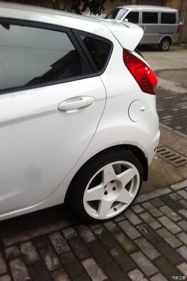 屌丝逆袭今天终于改了fifteen52轮毂