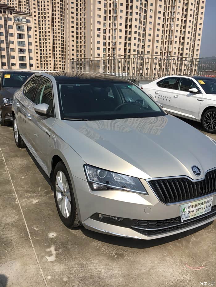 【图】谁有18款穹顶金颜色的照片请发几张_速派/昊锐论坛_汽车之家