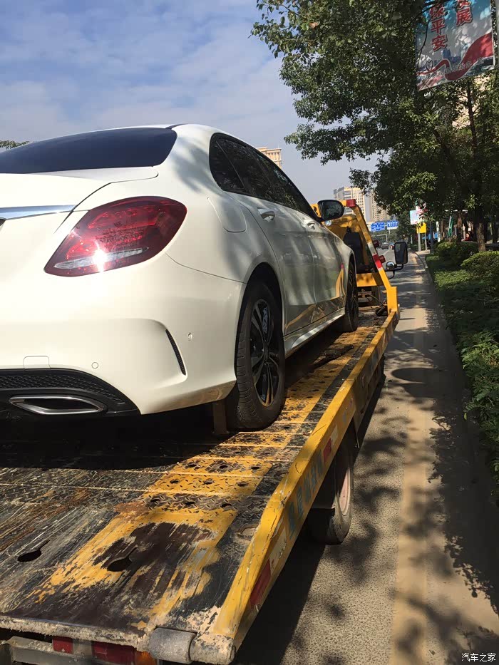 我也是没办法叫了拖车!没上牌,才1400公里那时候!
