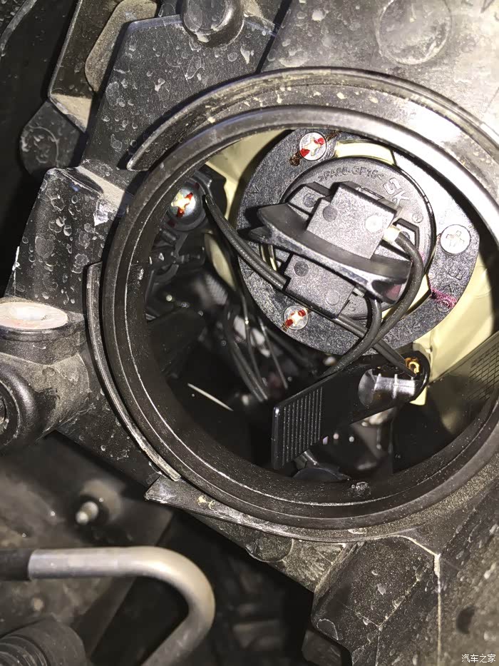 15款朗逸舒适示宽灯怎么拆下来啊在线等