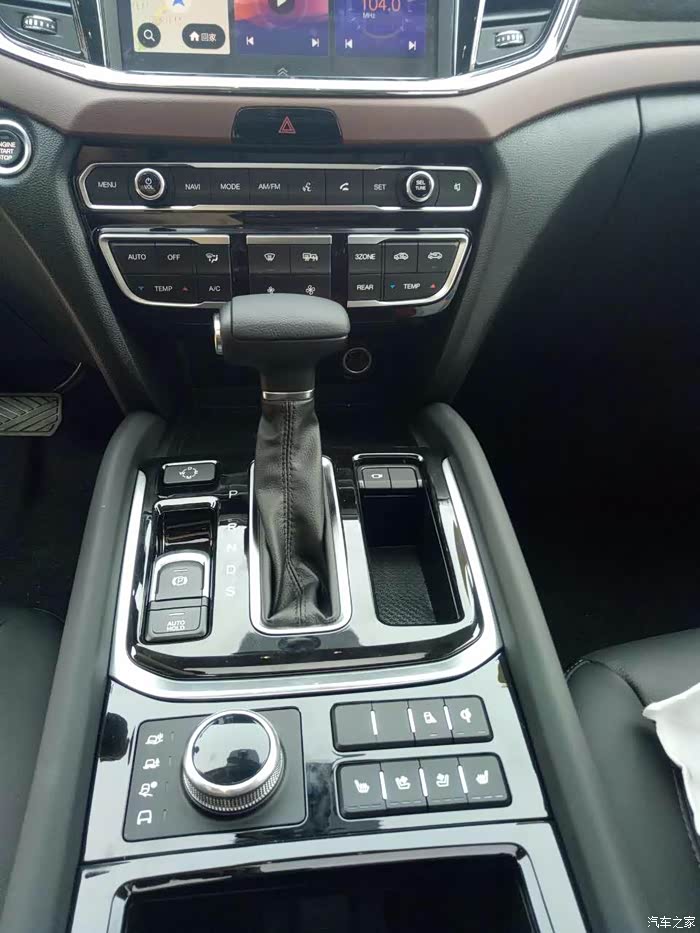 携手美妻提传祺gs8320t四驱豪华智联版