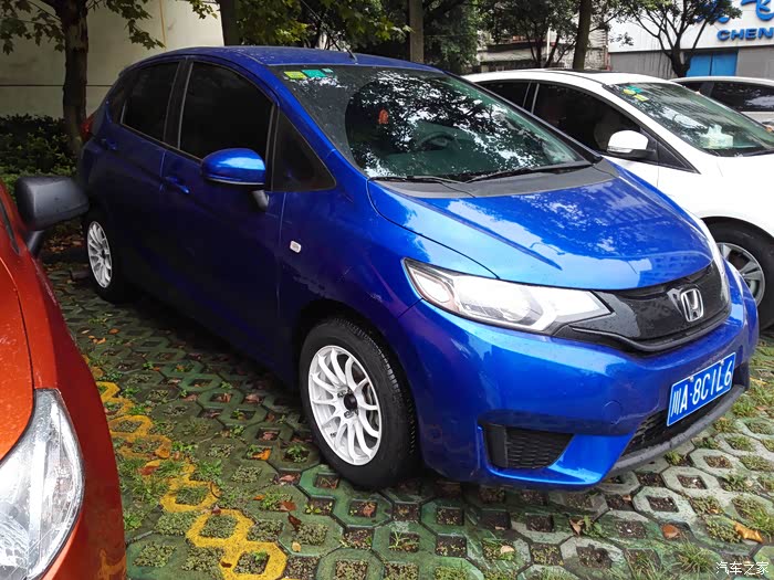 【图】有没有买了蓝色新飞后悔的?_飞度论坛_汽车之家论坛